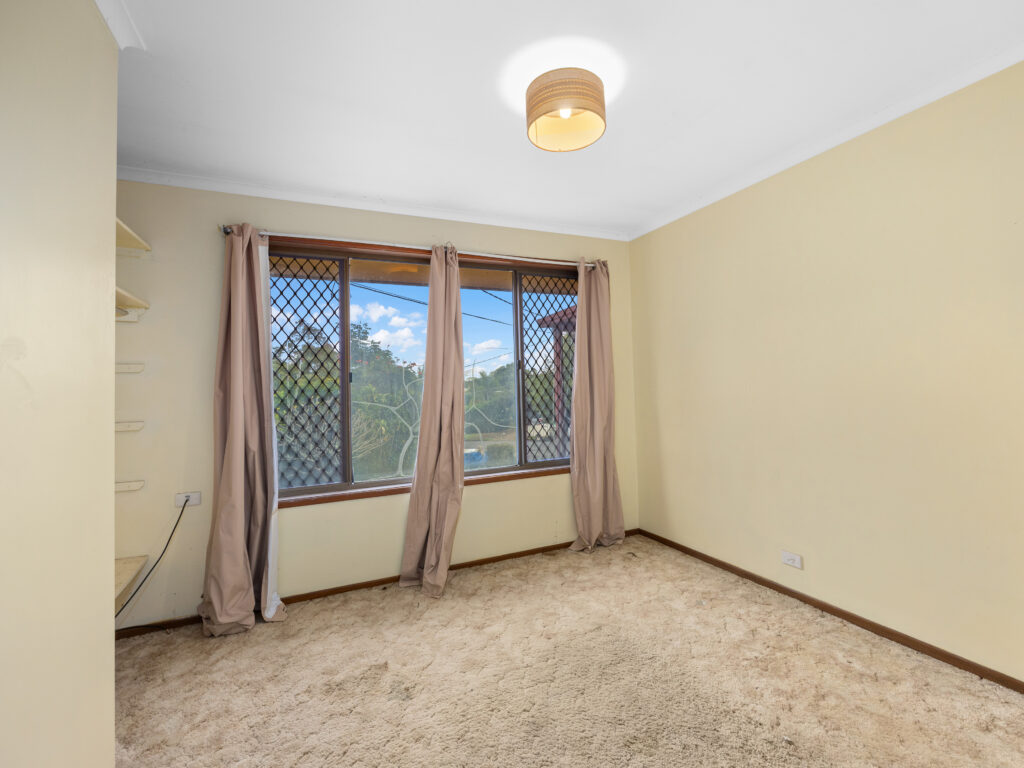 5 Gill Court, Bundamba, QLD 4304