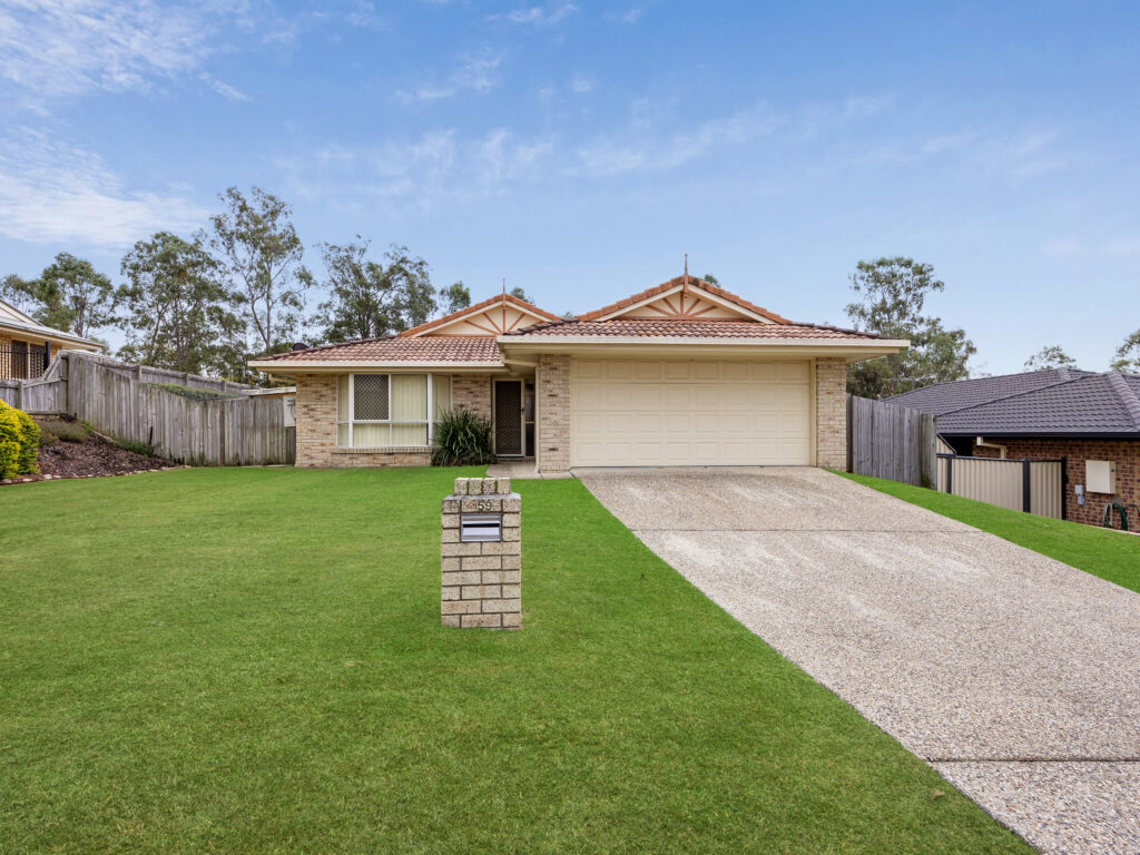 59 Lakeview Drive, Deebing Heights, QLD 4306