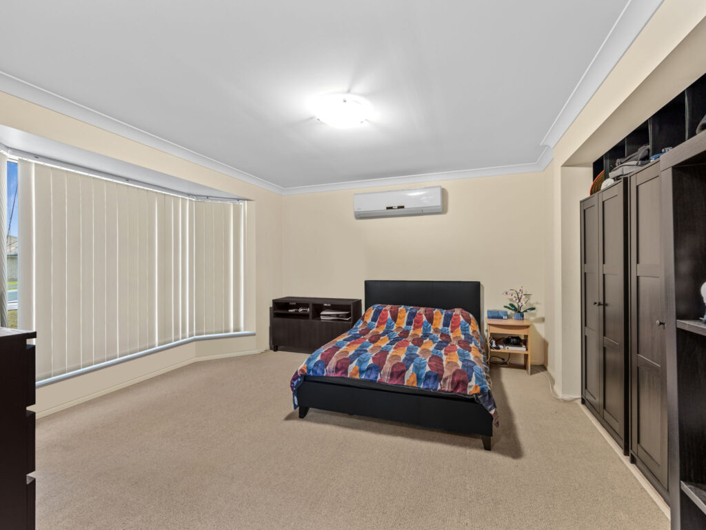 59 Lakeview Drive, Deebing Heights, QLD 4306