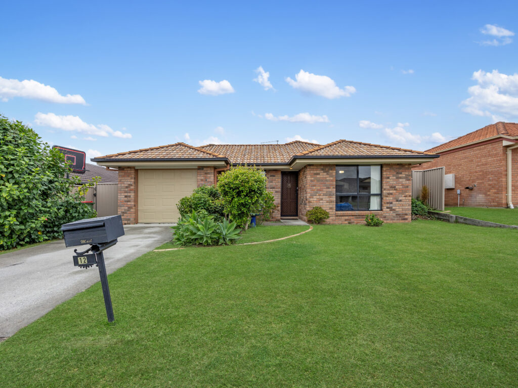 12 Sarah Place, Raceview, QLD 4305