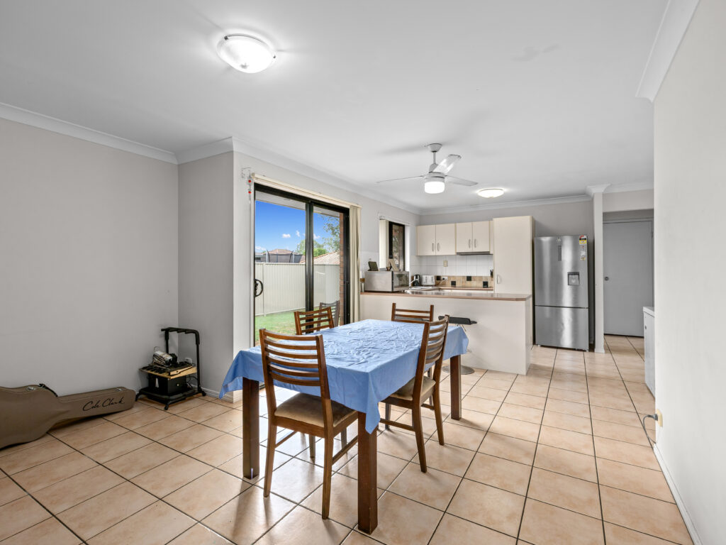 12 Sarah Place, Raceview, QLD 4305