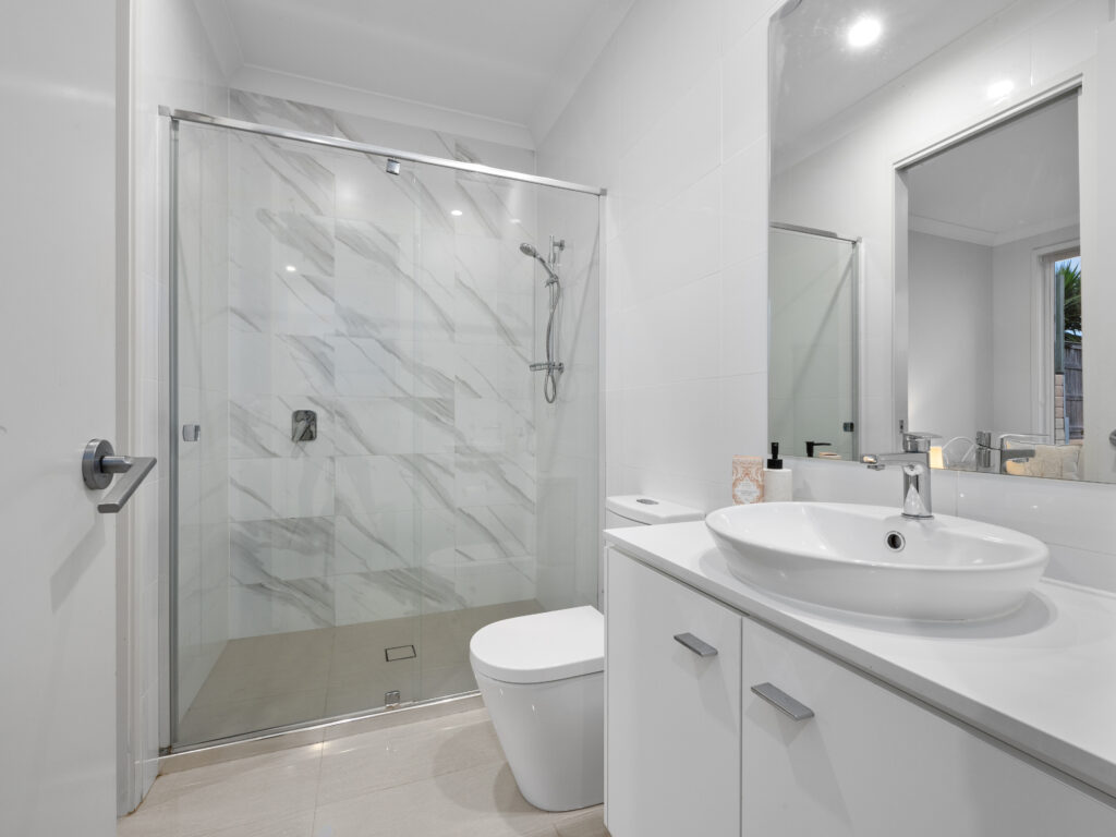 11 Ruiz Court, Augustine Heights, QLD 4300