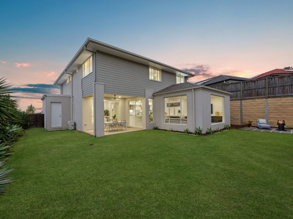 11 Ruiz Court, Augustine Heights, QLD 4300