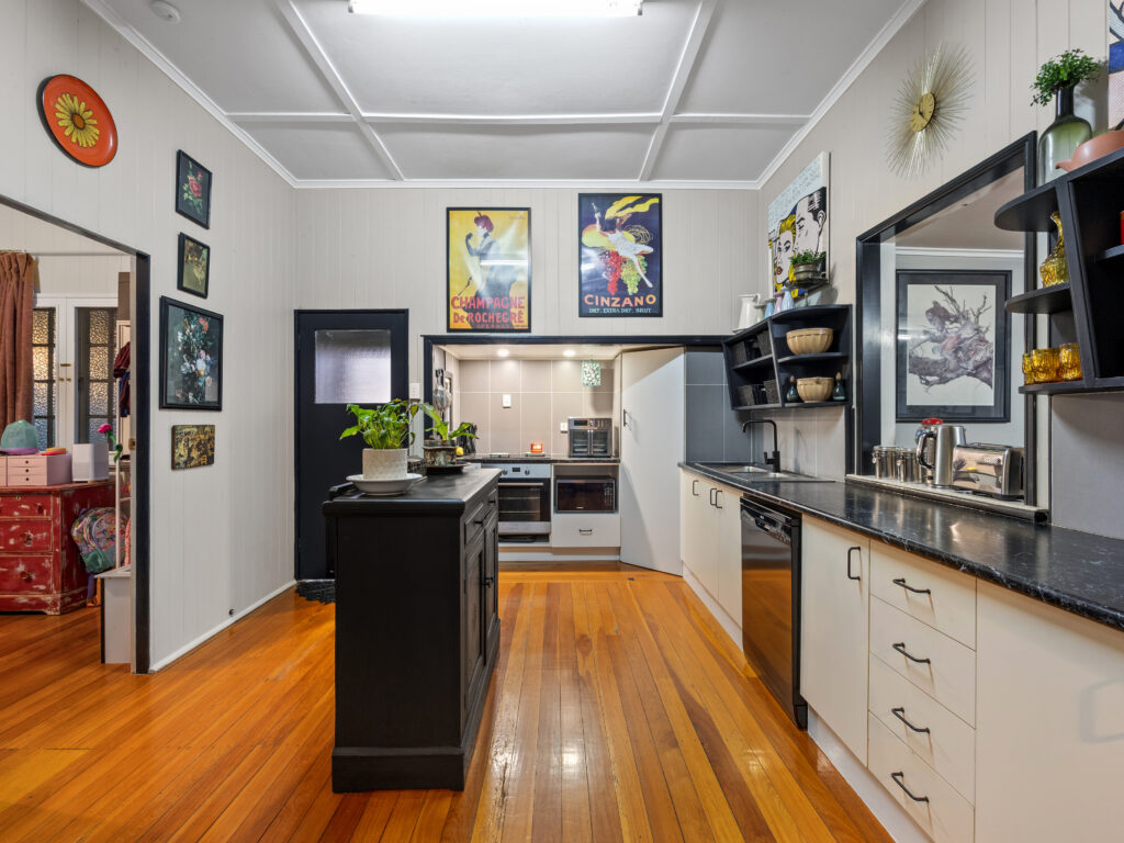 20 Merrell Street, East Ipswich, QLD 4305