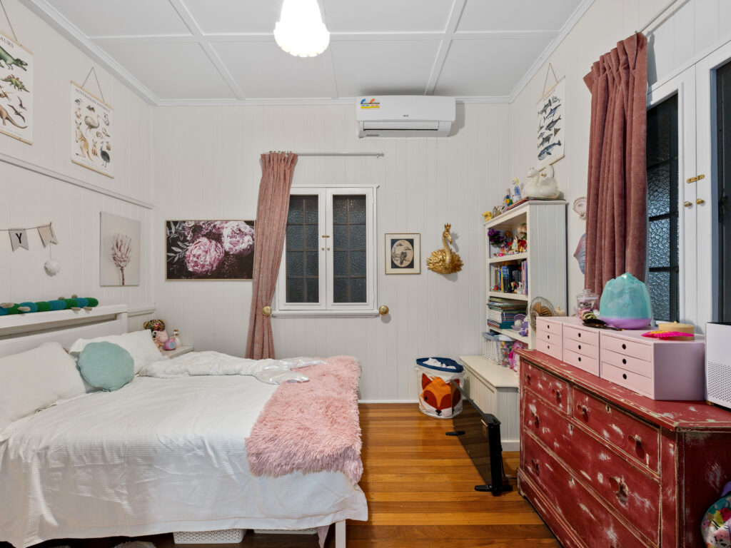 20 Merrell Street, East Ipswich, QLD 4305