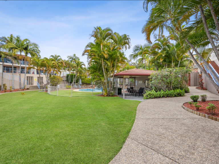 33/2 Waverley Road, Taringa QLD 4068