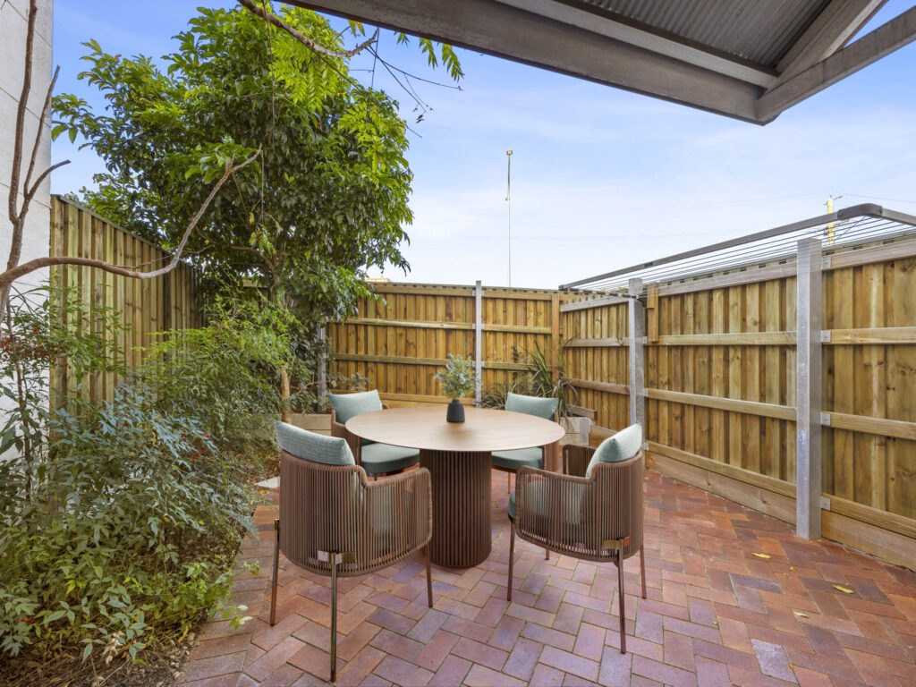 33/2 Waverley Road, Taringa QLD 4068