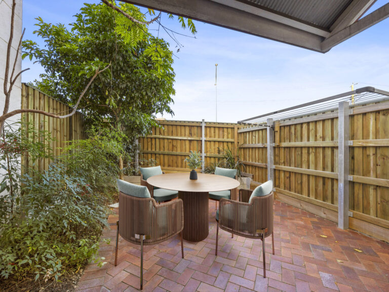 33/2 Waverley Road, Taringa QLD 4068