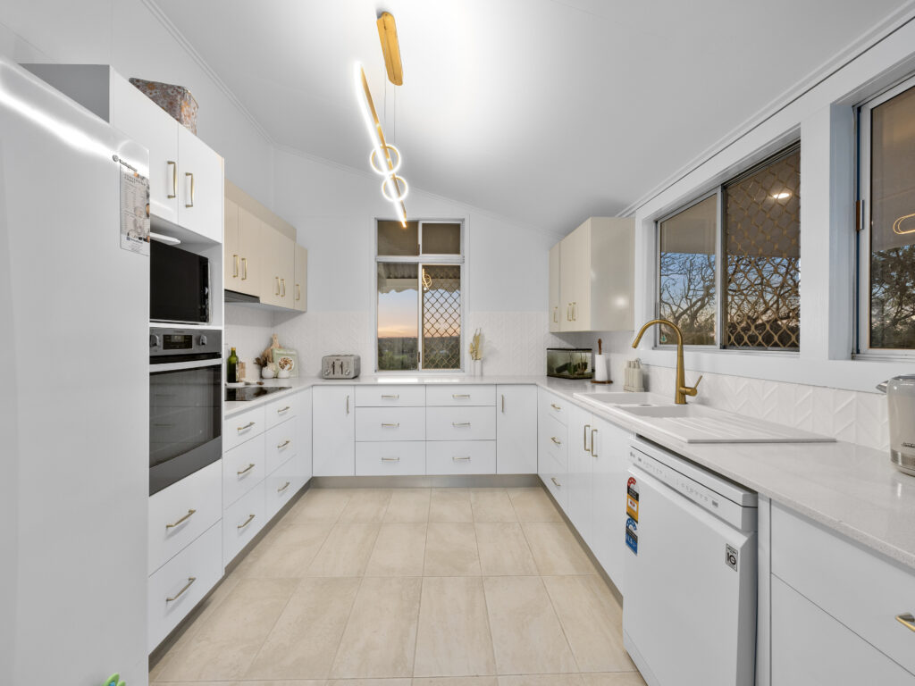 24 Clay Street, Ipswich, QLD 4305