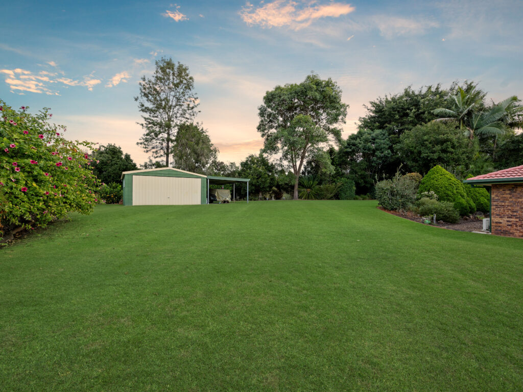 1 Carlock Promenade, Karalee, QLD 4306