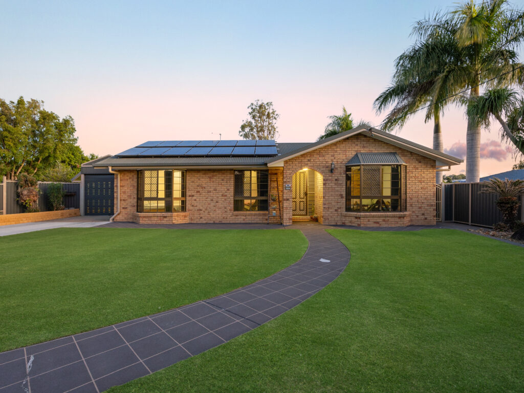 11 Scotts Road, Ripley, QLD 4306