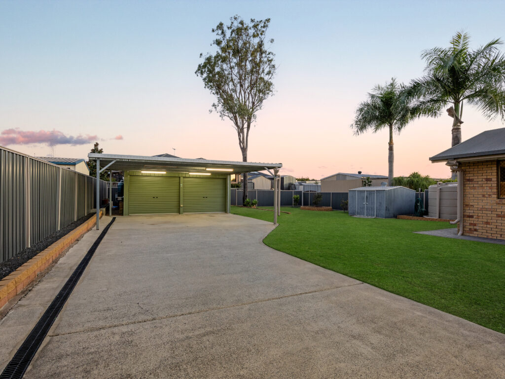 11 Scotts Road, Ripley, QLD 4306