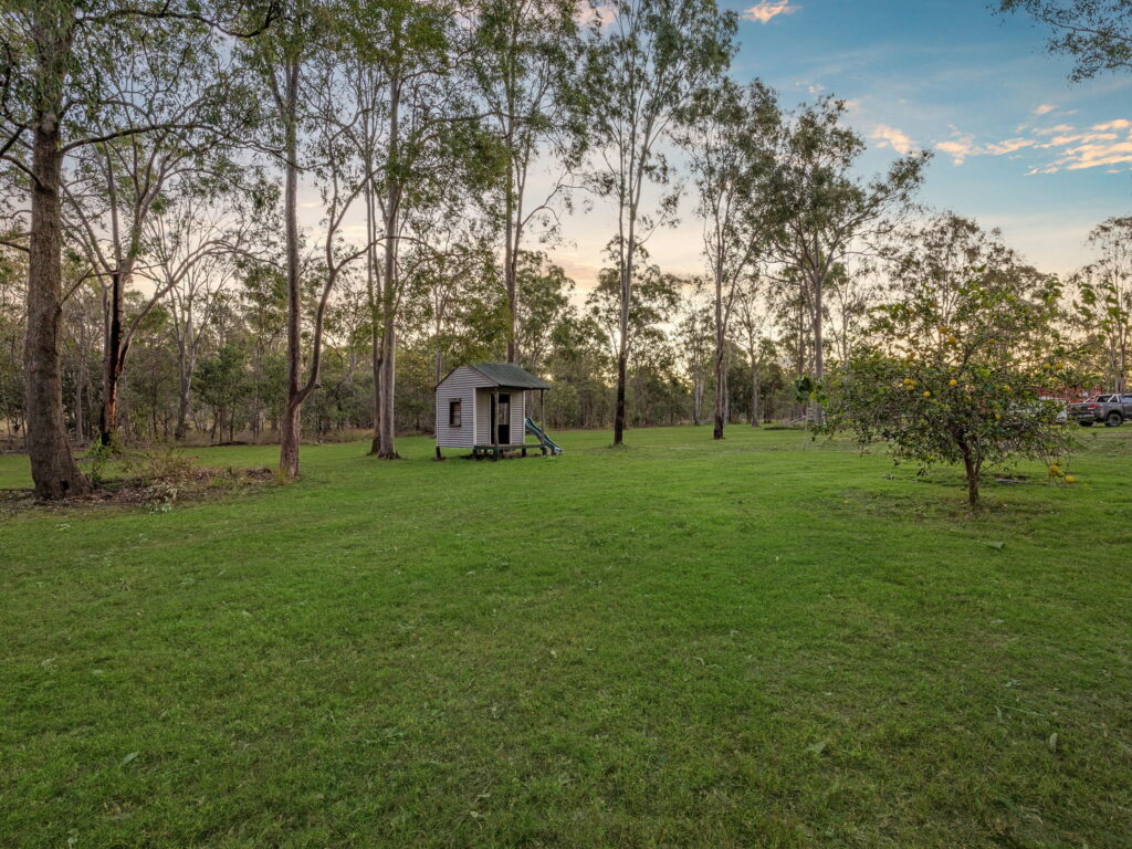 24 Heritage Drive, Adare, QLD 4343