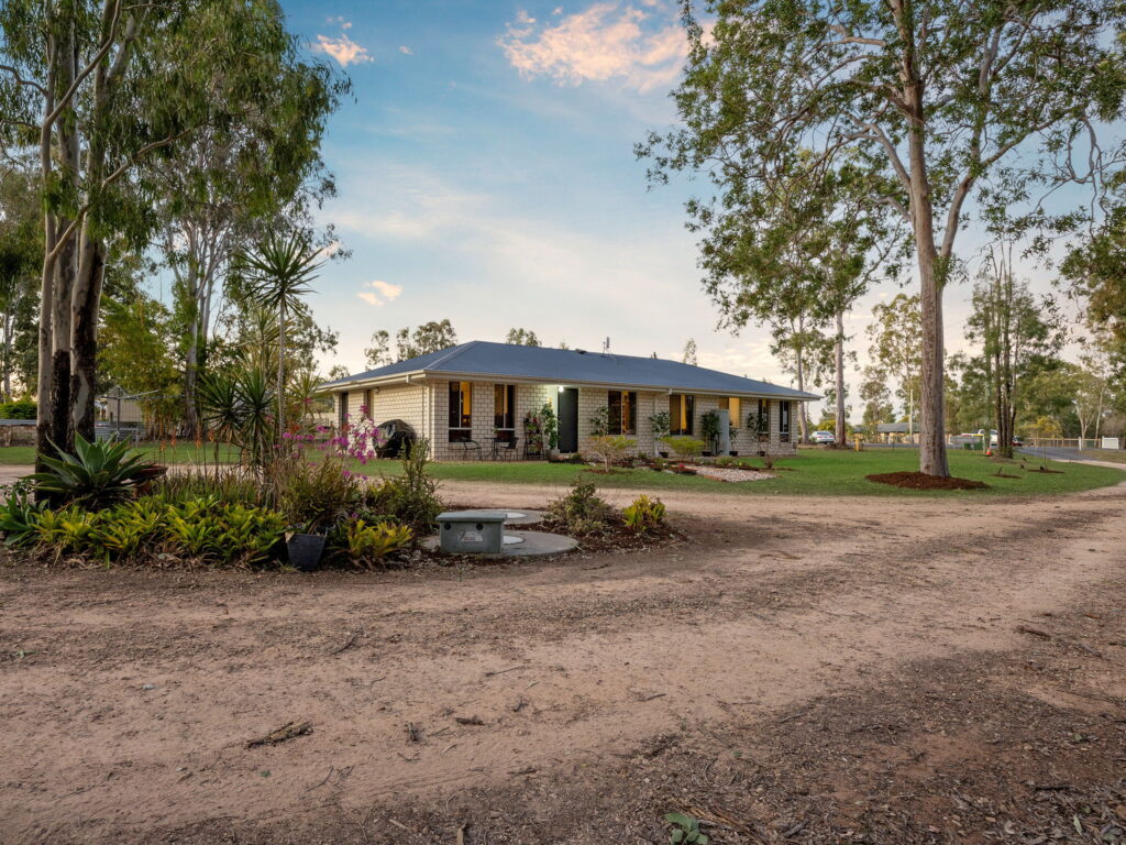 24 Heritage Drive, Adare, QLD 4343