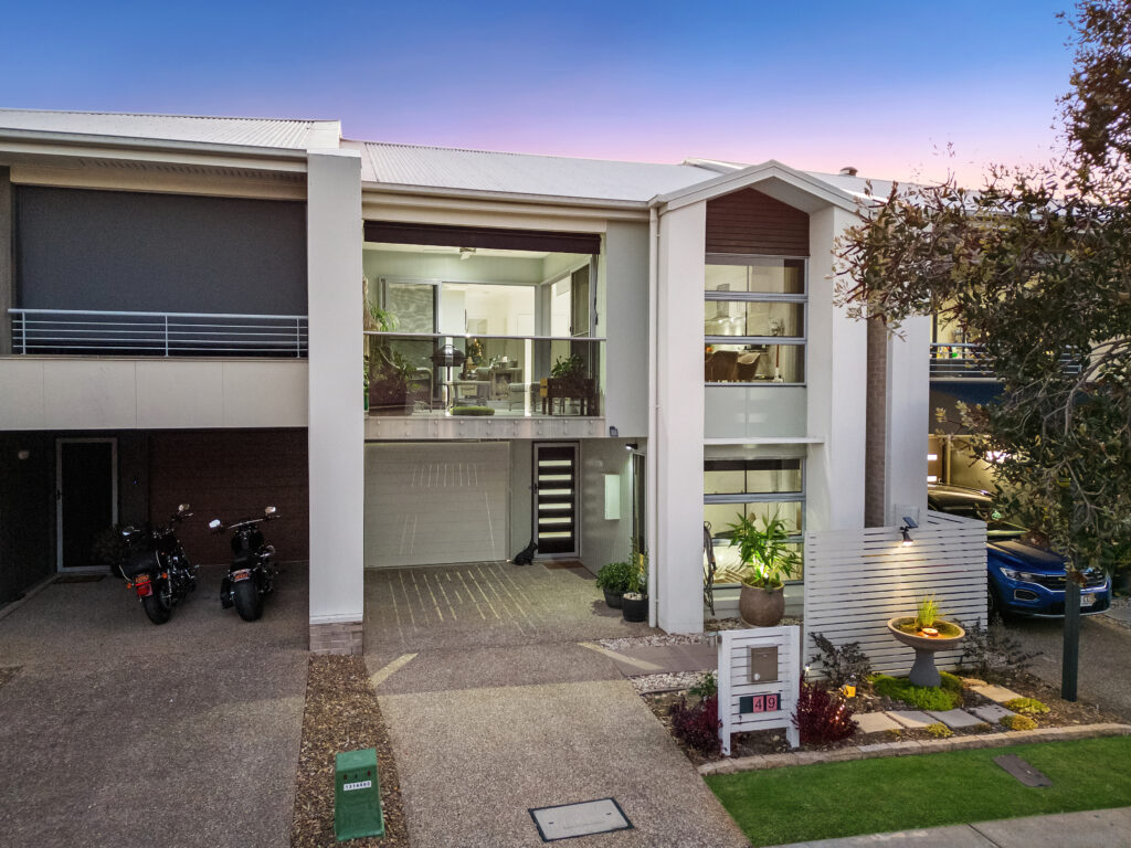 49 Tea Trees Avenue, Springfield Lakes, QLD 4300