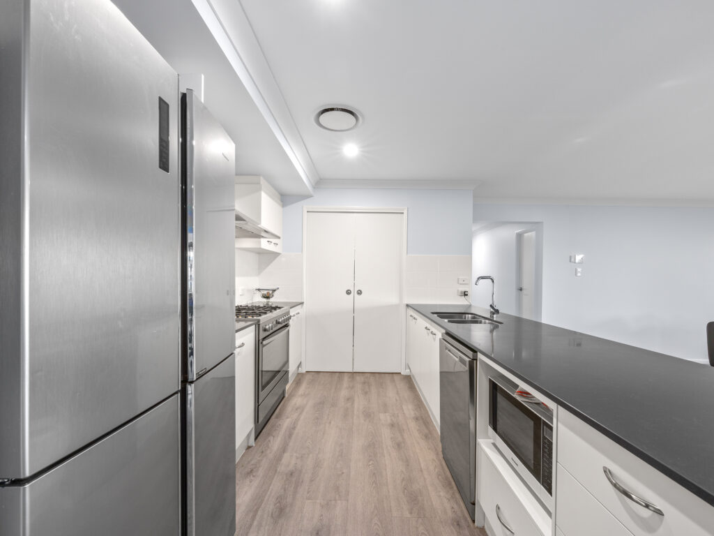 102 Owens Street, Marburg, QLD 4346