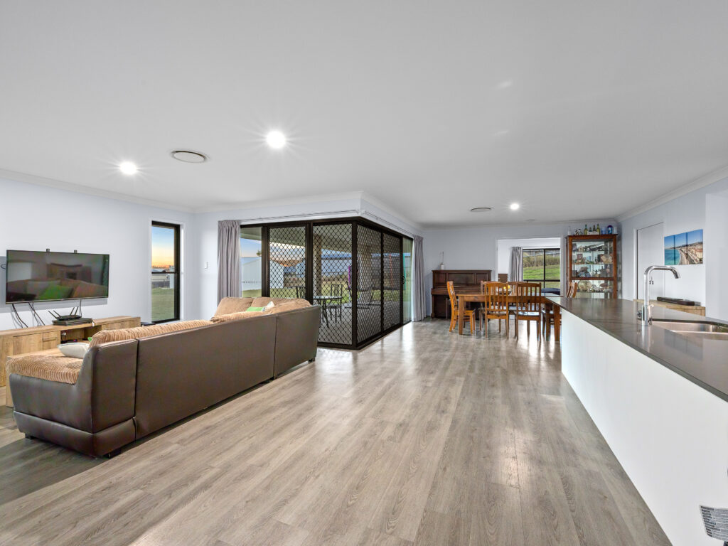 102 Owens Street, Marburg, QLD 4346
