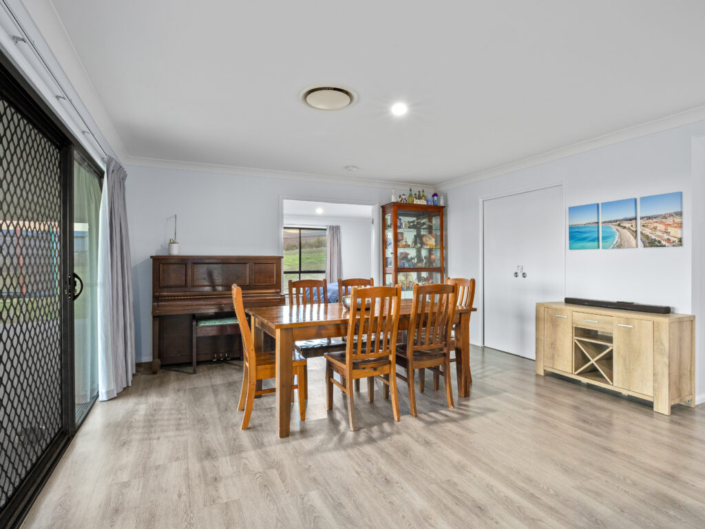 102 Owens Street, Marburg, QLD 4346