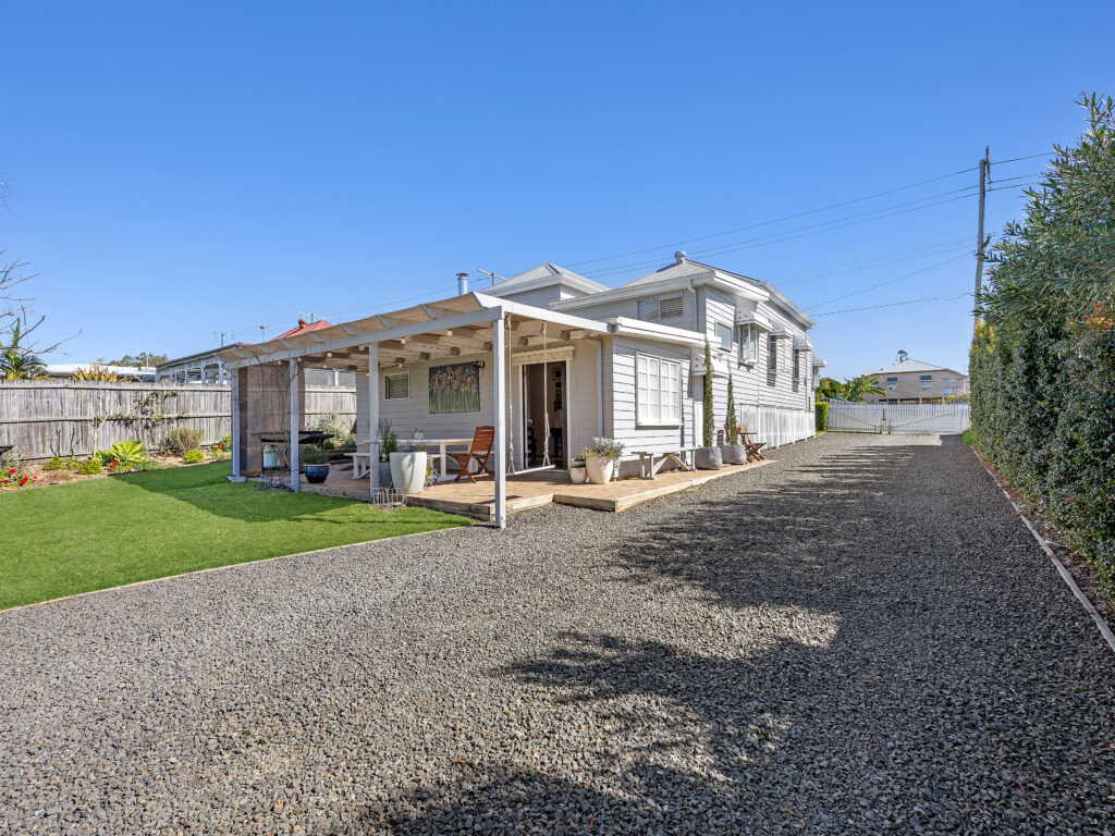 68 Cole Street, Silkstone, QLD 4304