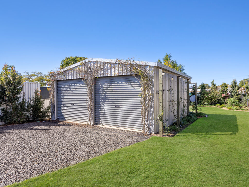68 Cole Street, Silkstone, QLD 4304