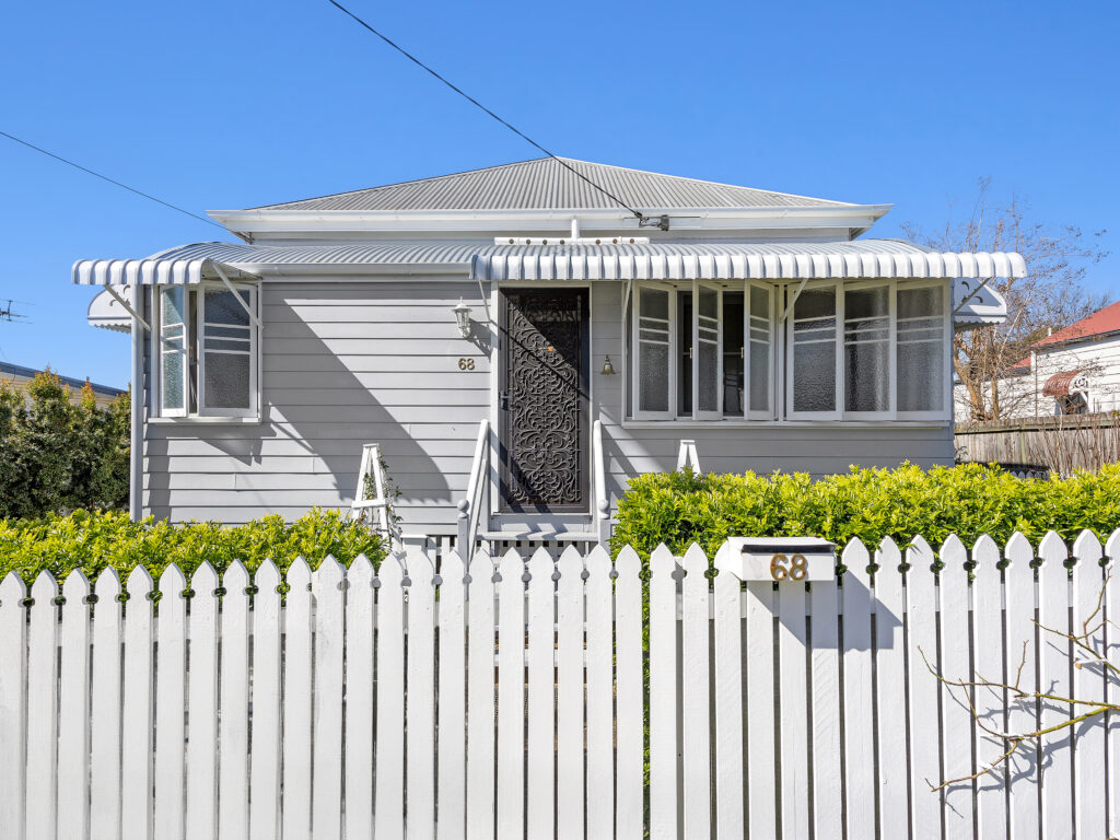 68 Cole Street, Silkstone, QLD 4304