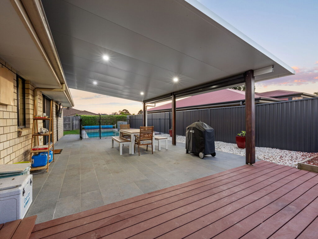 30 Burswood Close, Wulkuraka, QLD 4305