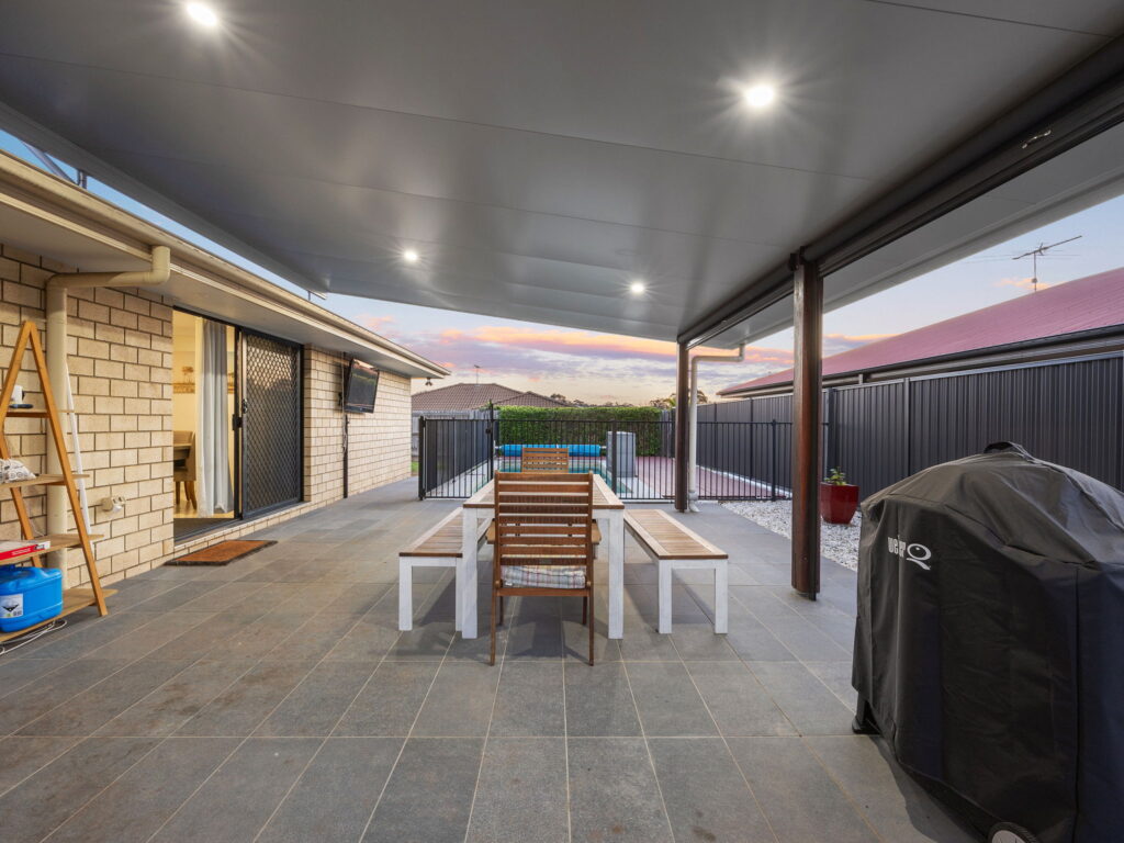 30 Burswood Close, Wulkuraka, QLD 4305