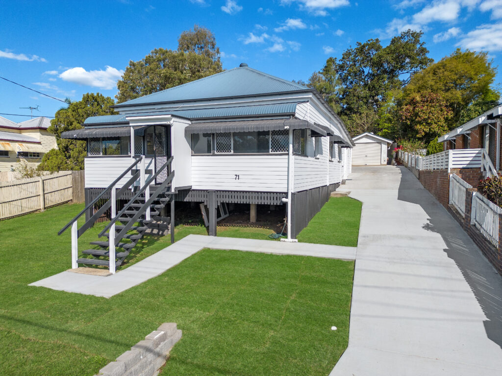 71 Brisbane Road, Bundamba, QLD 4304