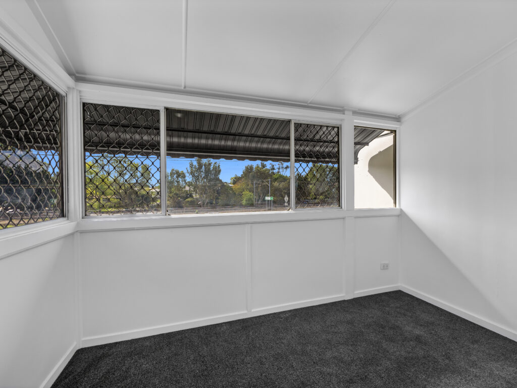 71 Brisbane Road, Bundamba, QLD 4304