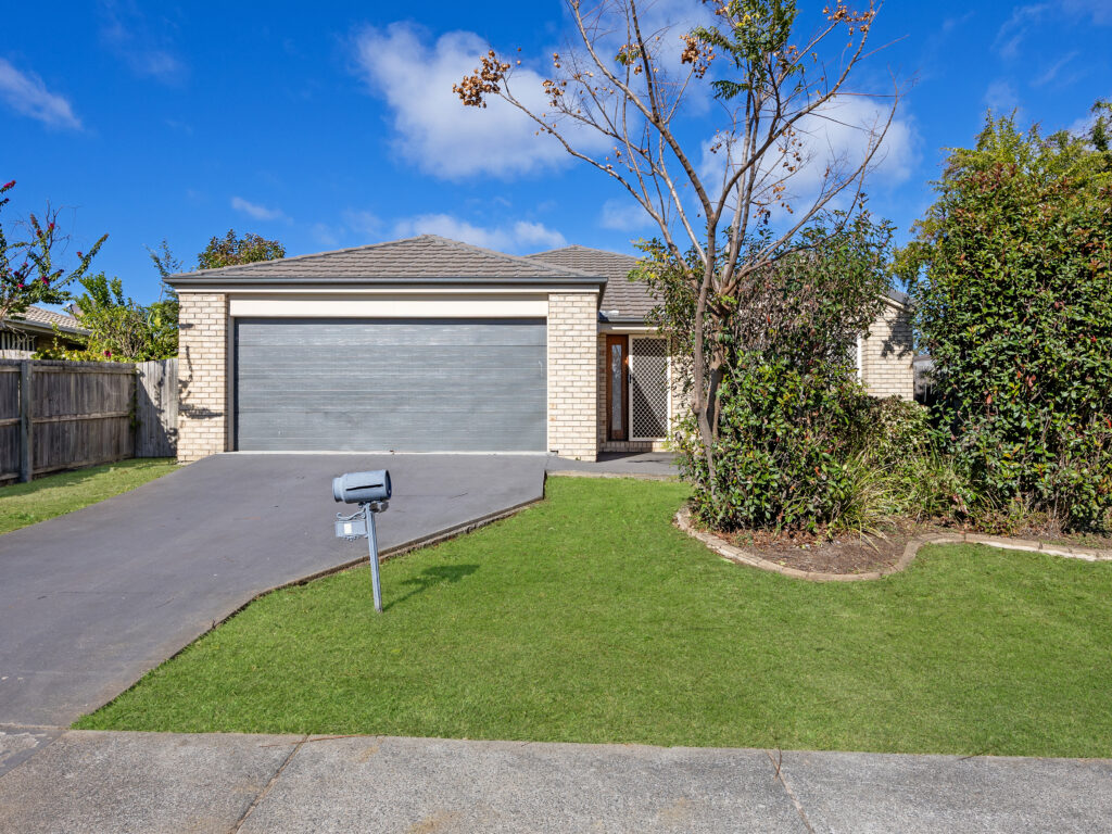 9 Dornoch Crescent, Raceview, QLD 4305