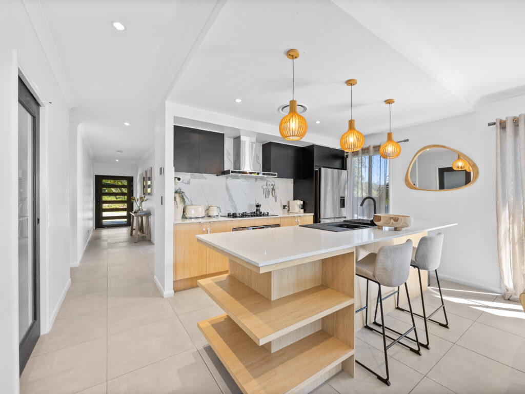 85 Creekwood Circuit, Spring Mountain, QLD 4300