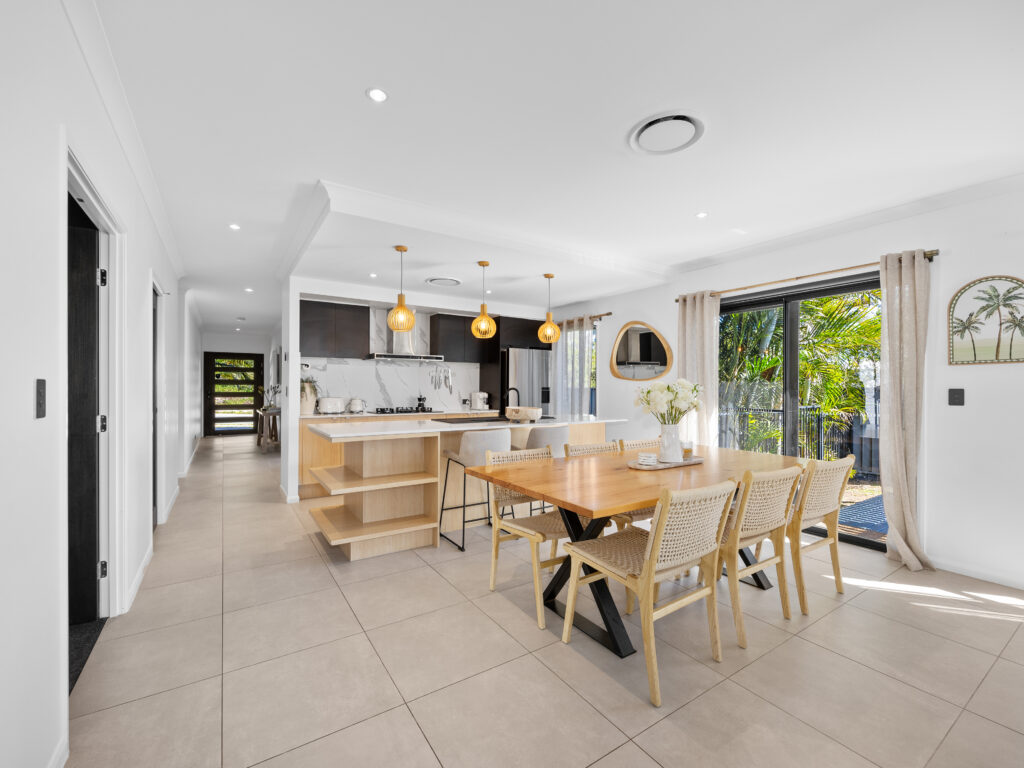 85 Creekwood Circuit, Spring Mountain, QLD 4300