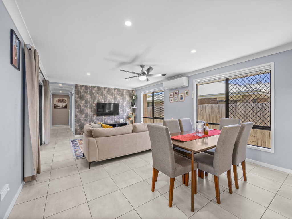 5 Primrose Crescent, Redbank Plains, QLD 4301