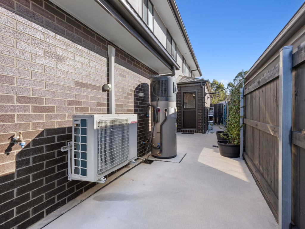72 Caladenia Street, Deebing Heights, QLD 4306