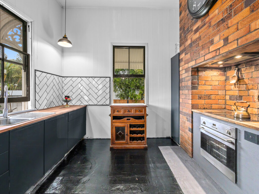 38 Warwick Road, Ipswich, QLD 4305