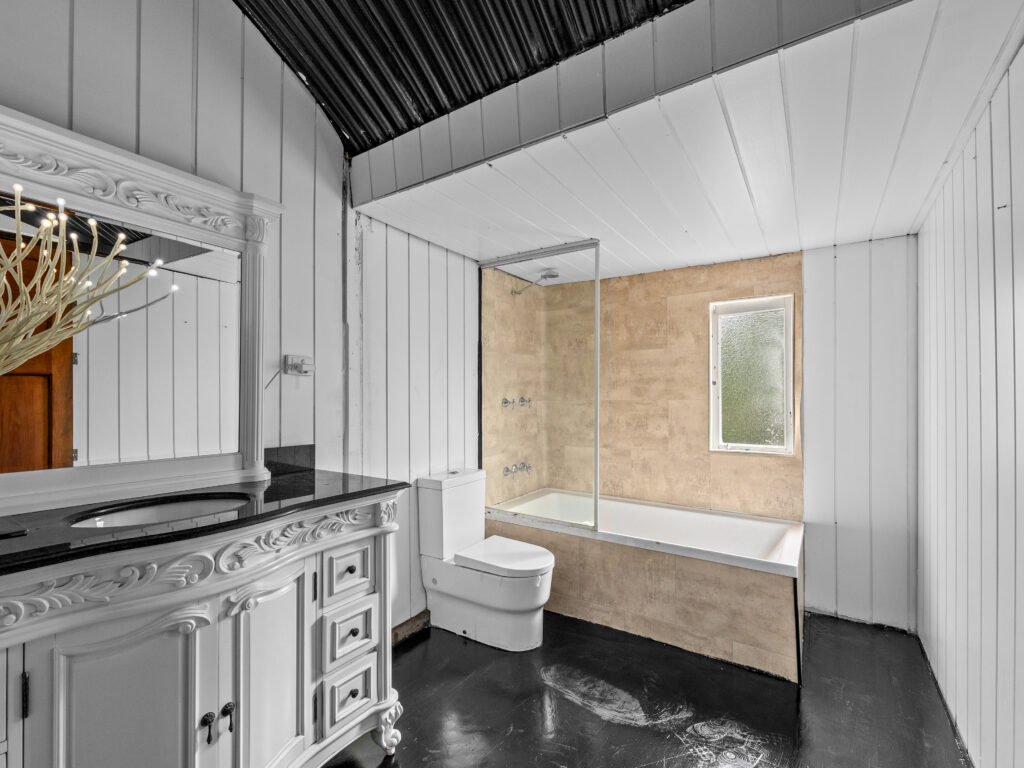 38 Warwick Road, Ipswich, QLD 4305