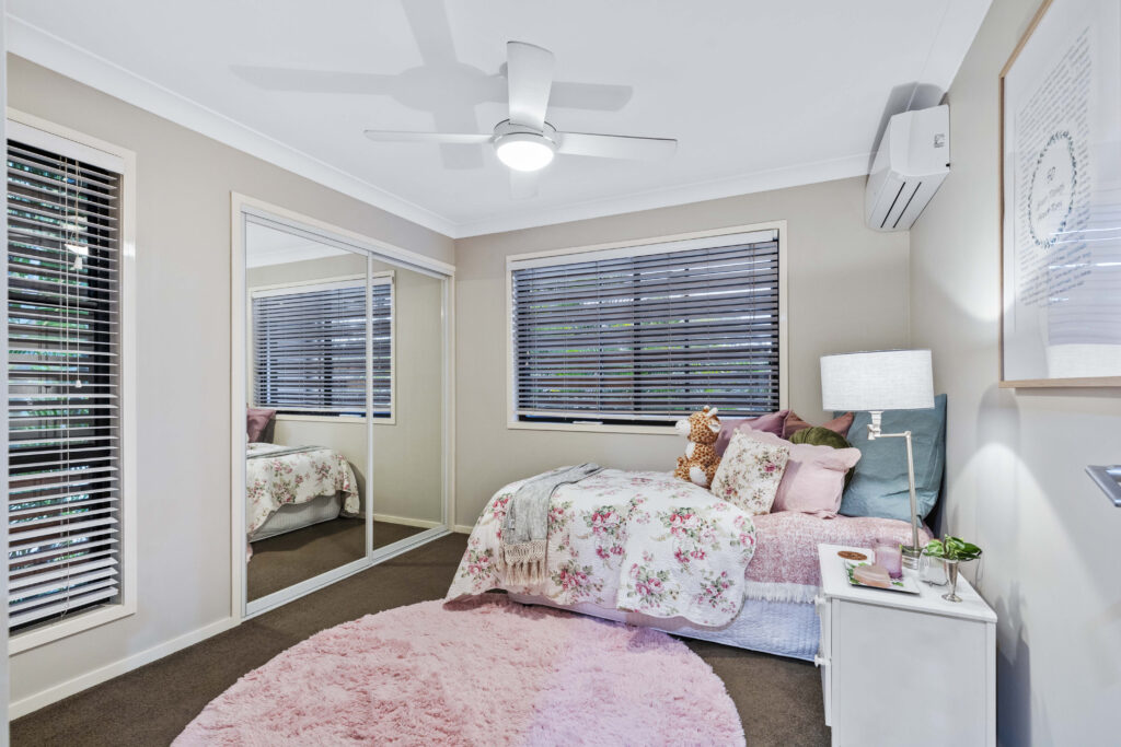 1 Natone Court, Sinnamon Park QLD 4073