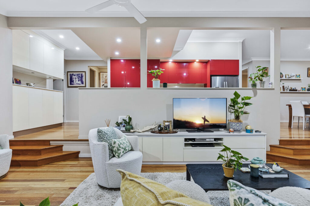1 Natone Court, Sinnamon Park QLD 4073