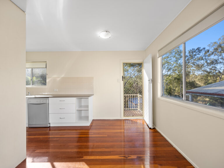 20 Geraldine Avenue, North Ipswich QLD 4305