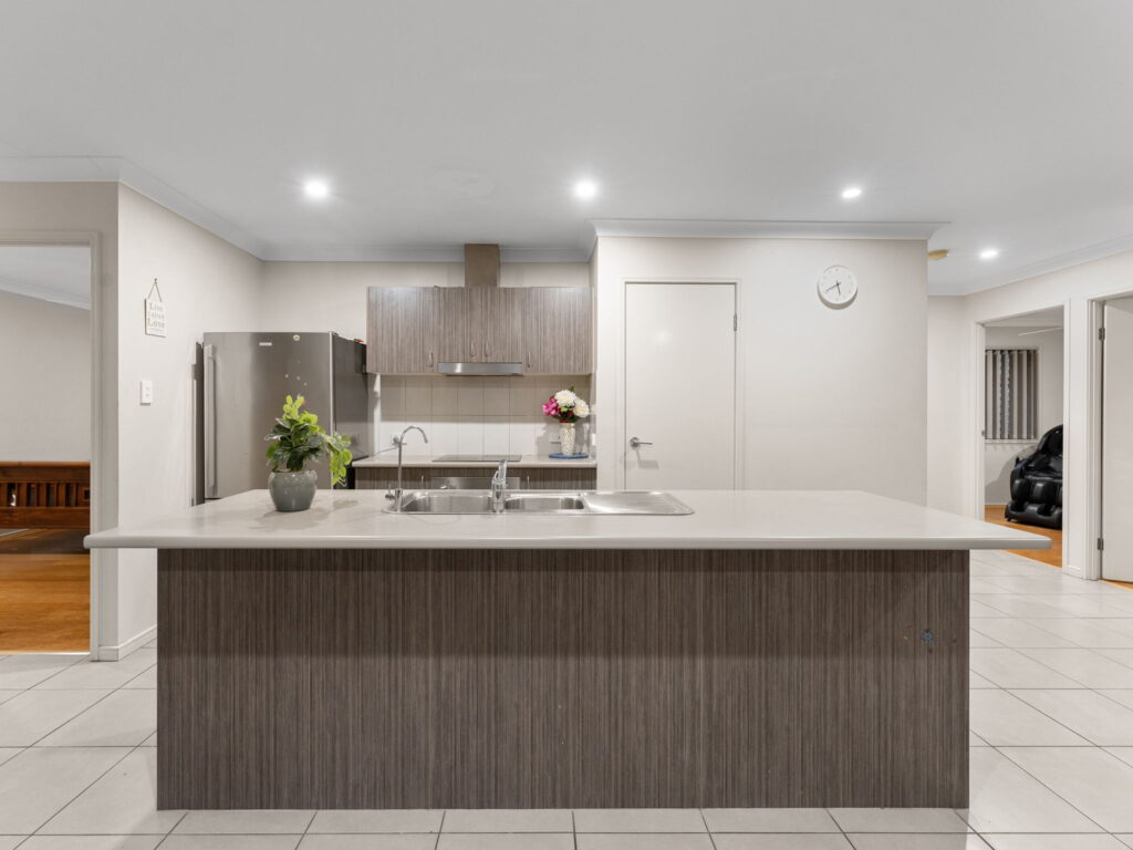 6 Cornelius Drive, Augustine Heights, QLD 4300