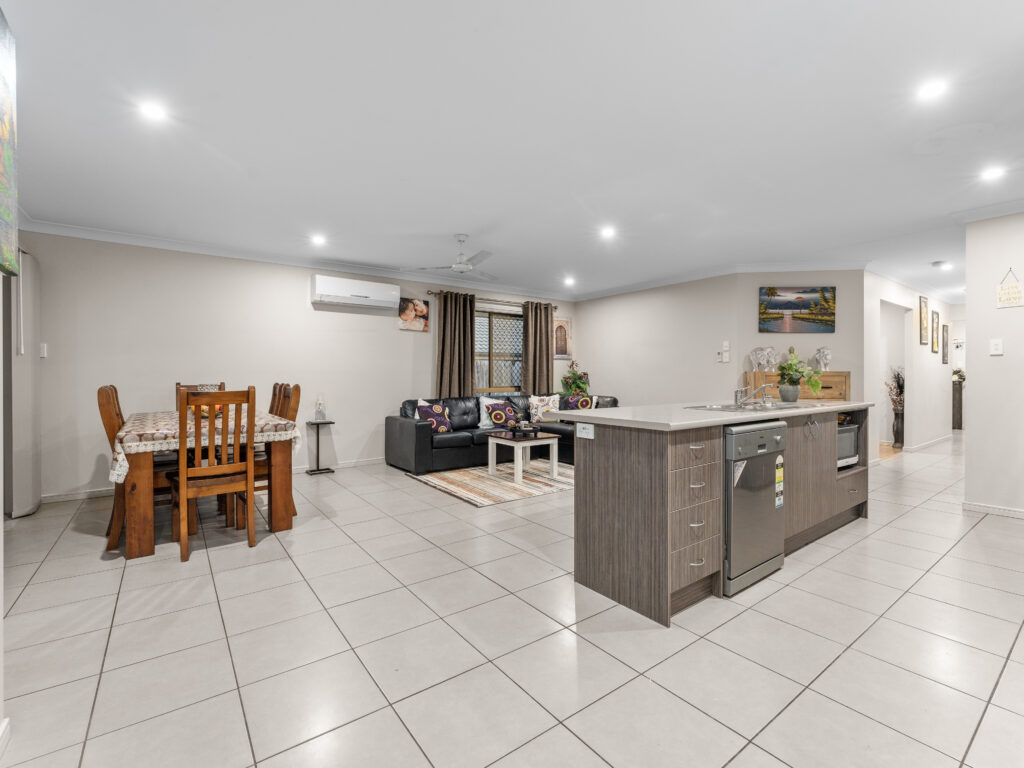 6 Cornelius Drive, Augustine Heights, QLD 4300