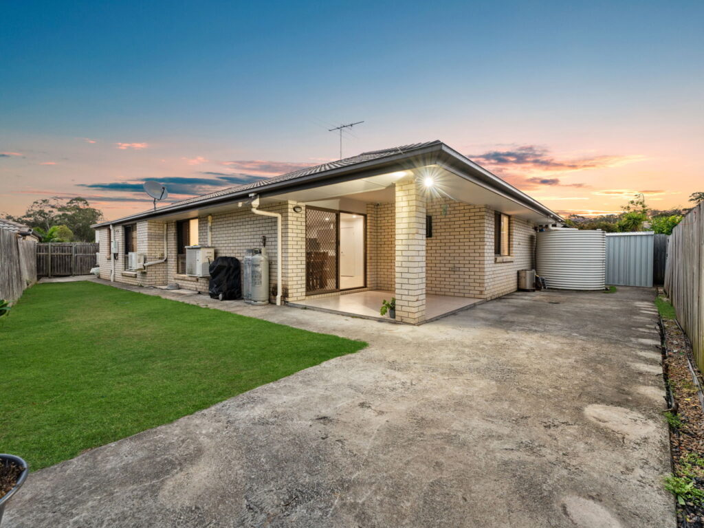 6 Cornelius Drive, Augustine Heights, QLD 4300