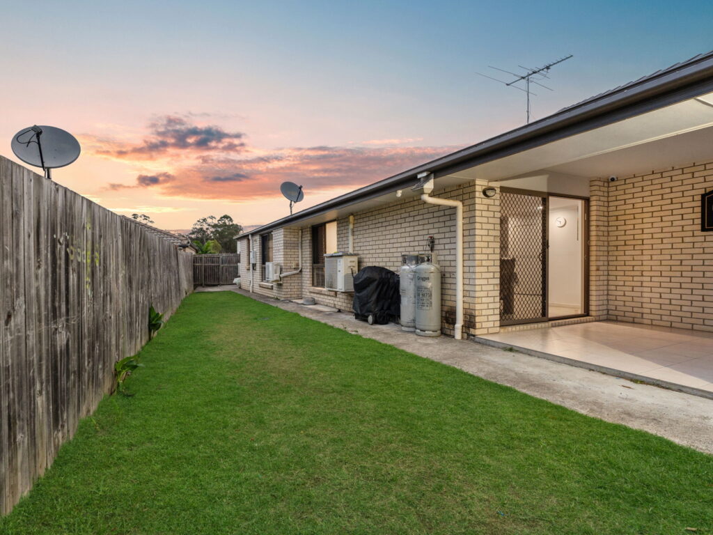 6 Cornelius Drive, Augustine Heights, QLD 4300