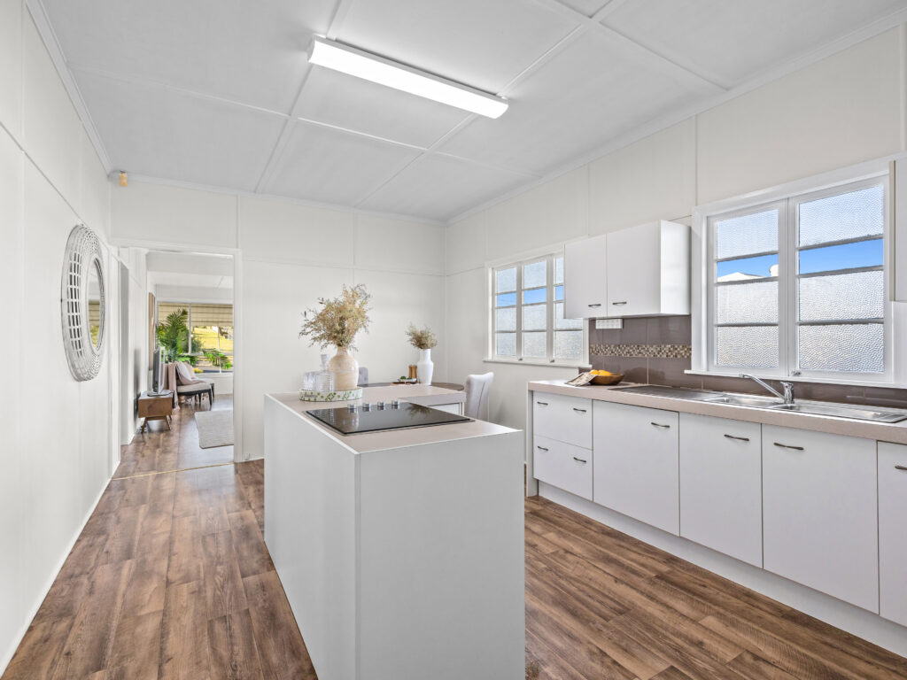19 Kitchener Street, Booval, QLD 4304