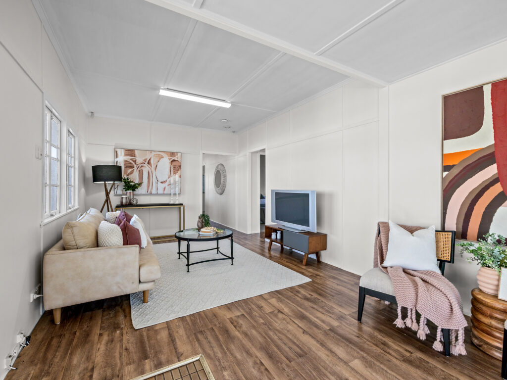 19 Kitchener Street, Booval, QLD 4304