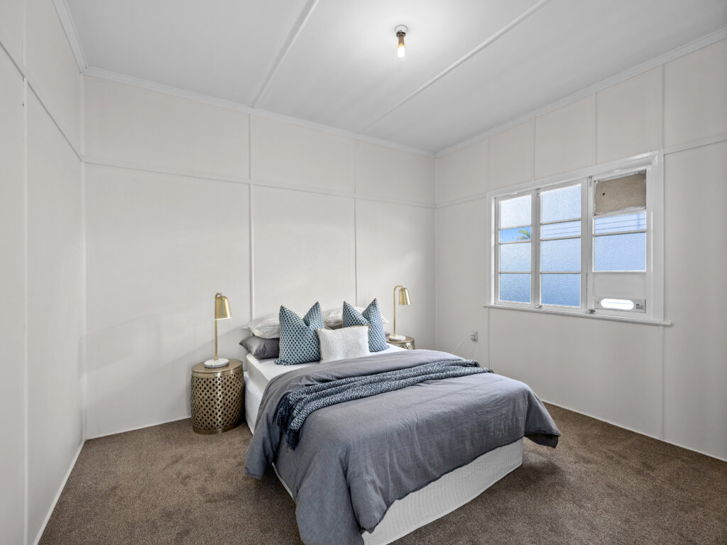 19 Kitchener Street, Booval, QLD 4304