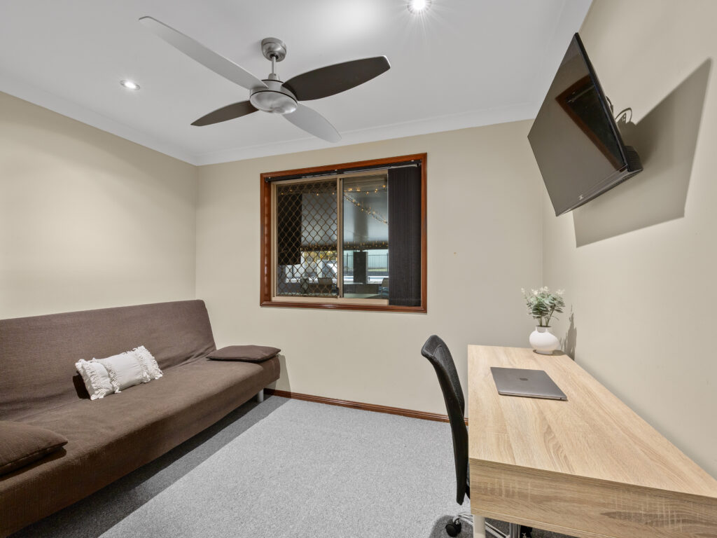 29 Gabbinbar Court, Pine Mountain, QLD 4306