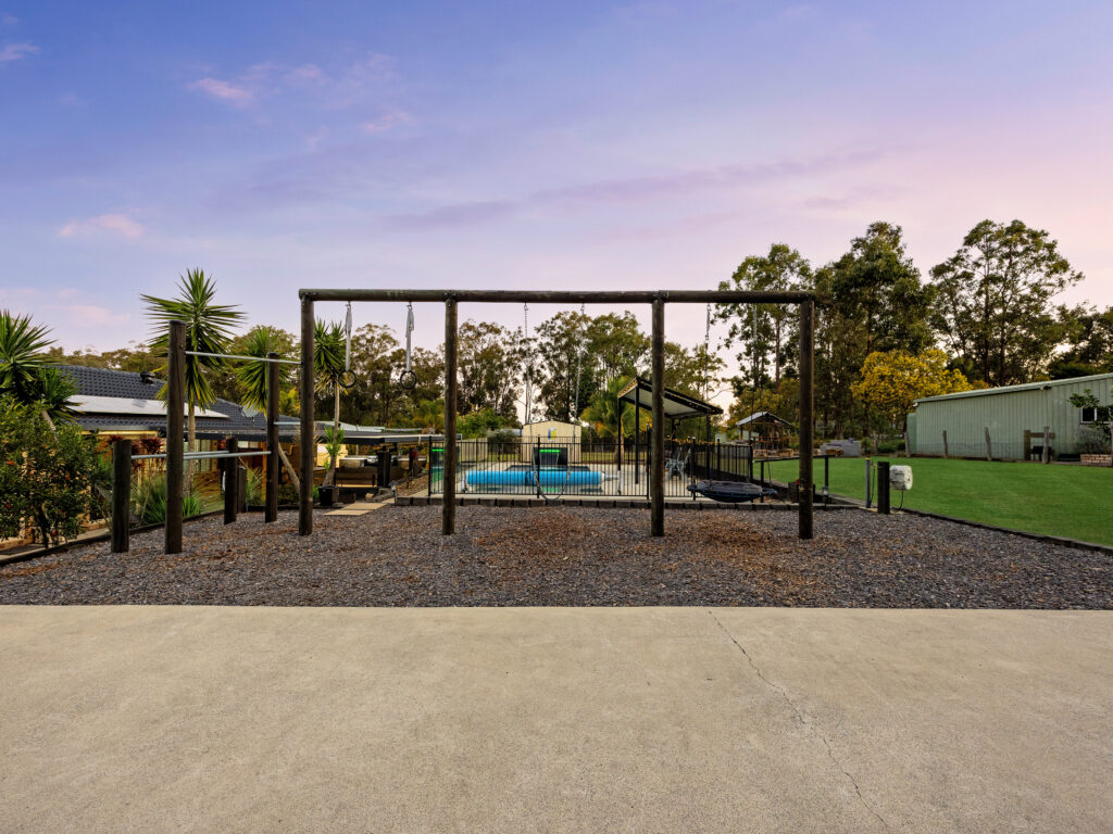 29 Gabbinbar Court, Pine Mountain, QLD 4306