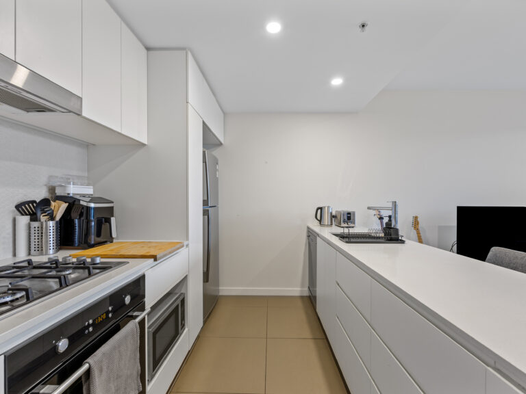 707/48 Jephson Street, Toowong QLD 4066