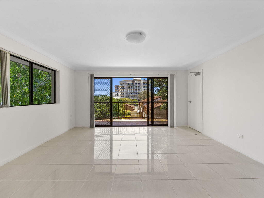 14/2-4 Henry Street, Redcliffe, QLD 4020